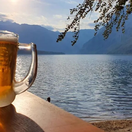 Tatil Evi Escape To House