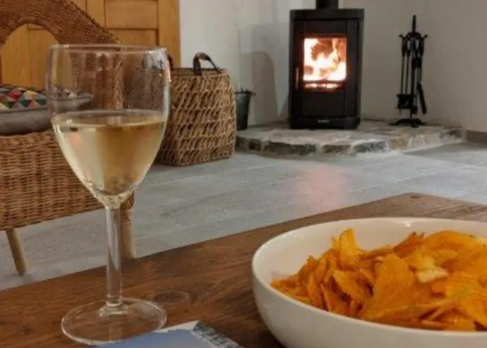 別荘 Escape To House *