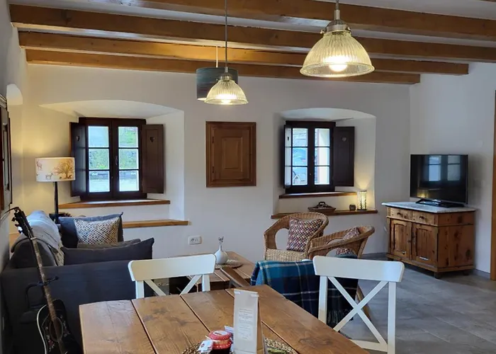 Escape To House 別荘