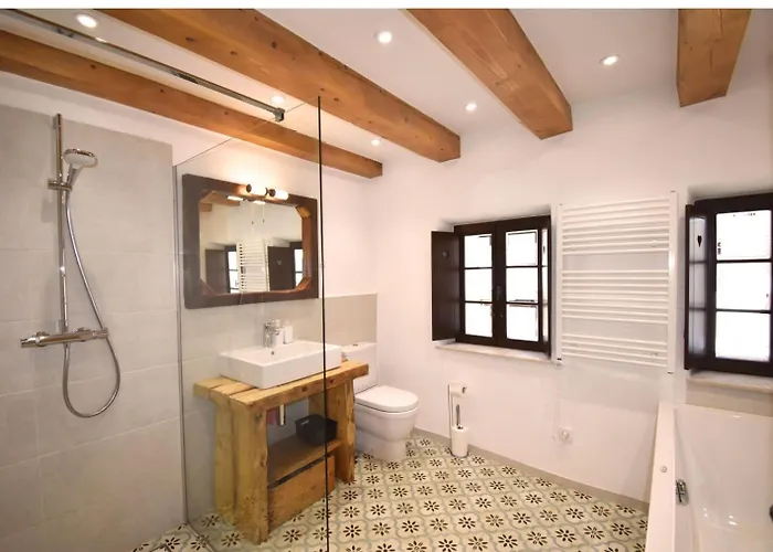 Escape To House * ボーヒニ